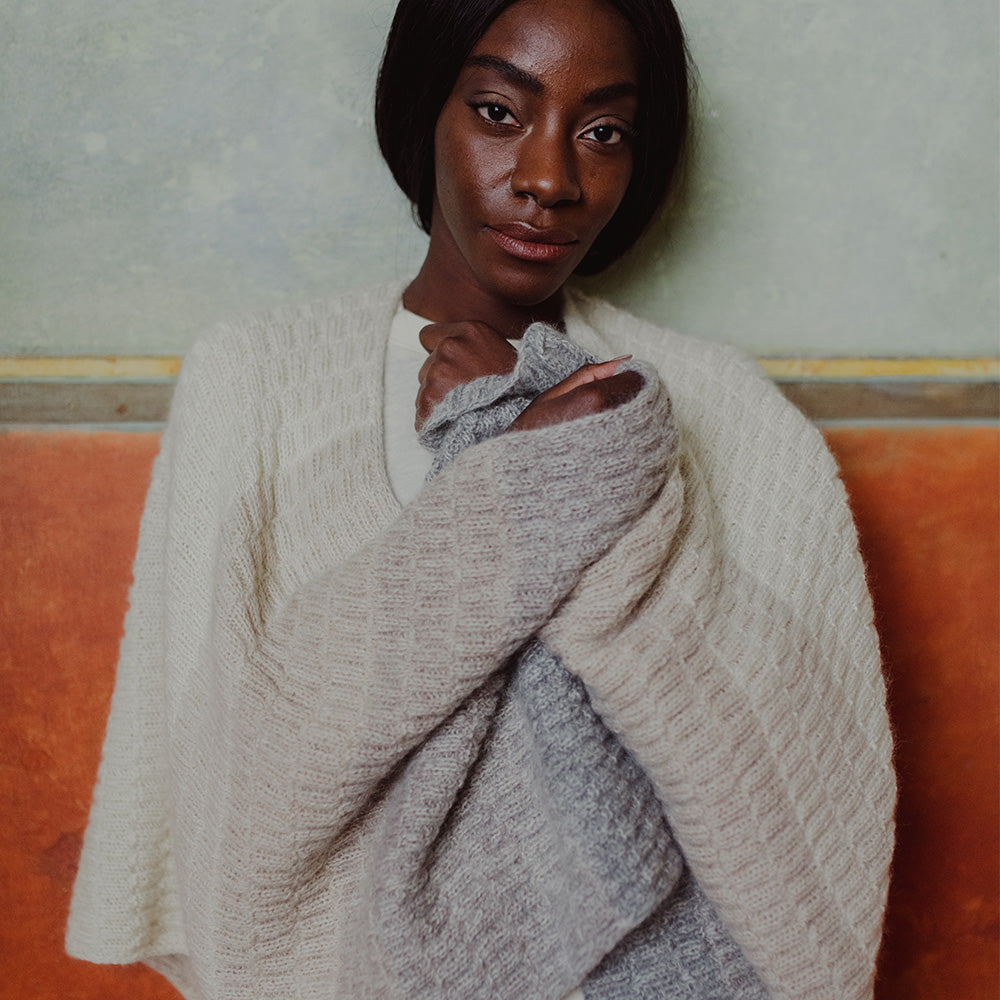 MODÈLE | CAPE MOEMA
