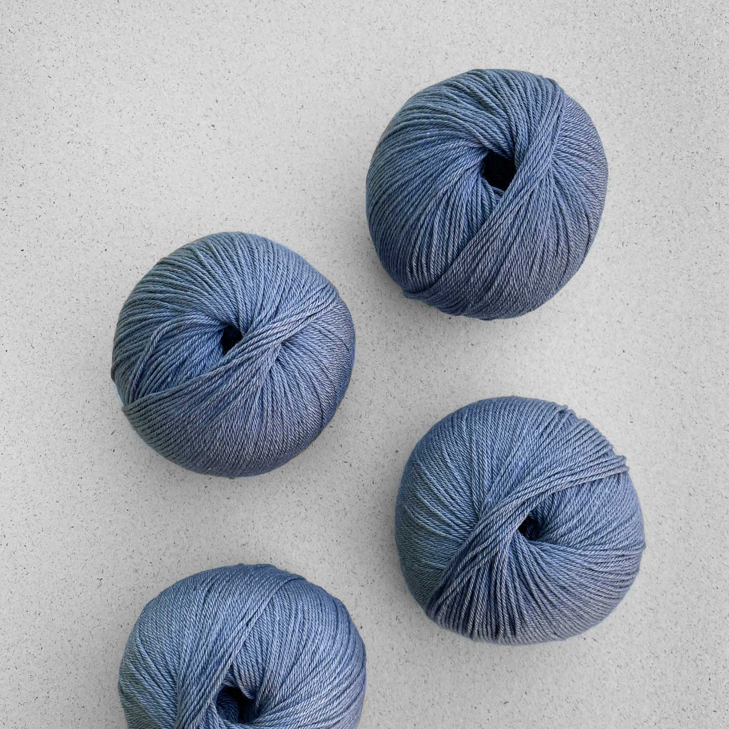 SAFFIRA | MERINO WOLLE & MAULBEERSEIDE (GOTS)