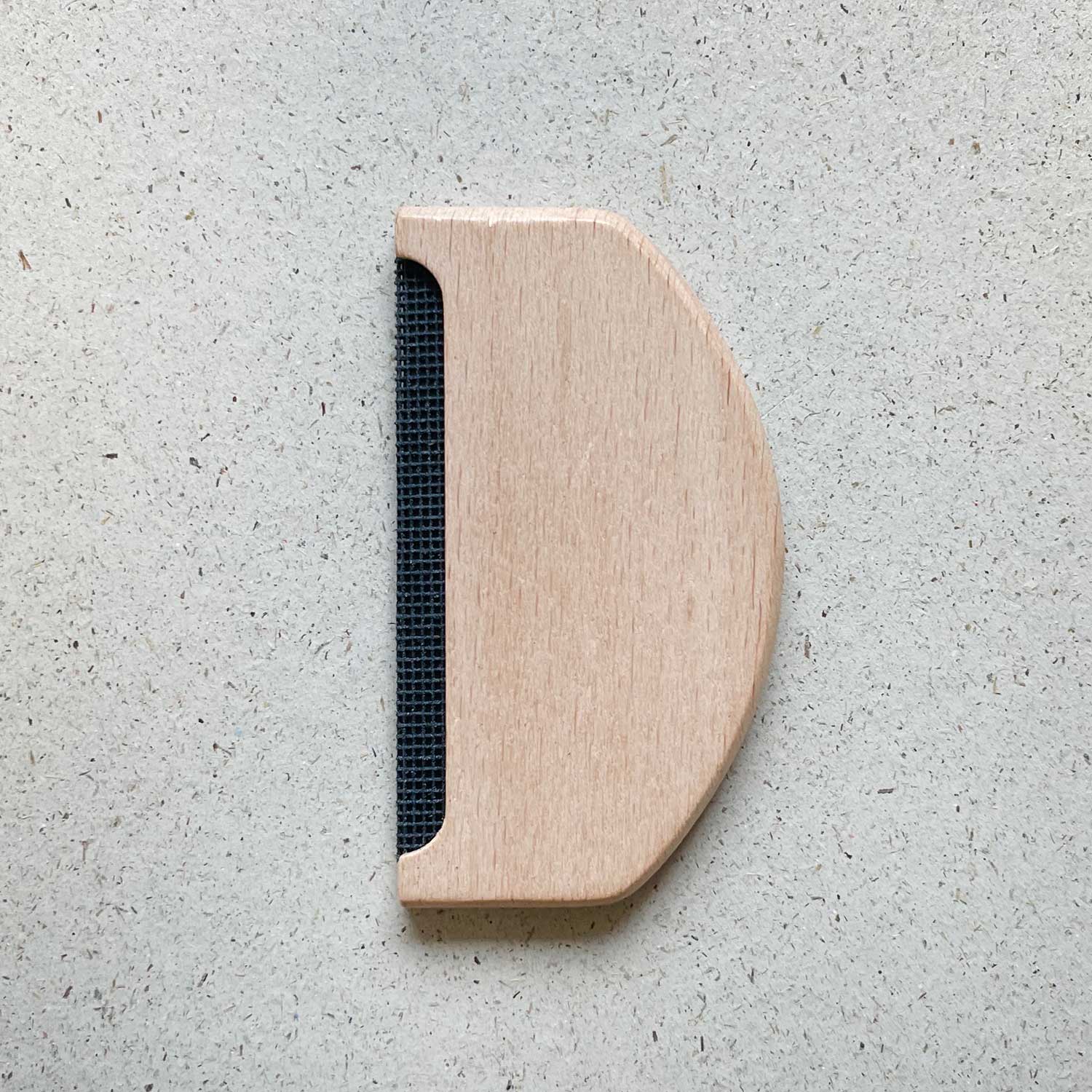 WOLLKAMM AUS HOLZ