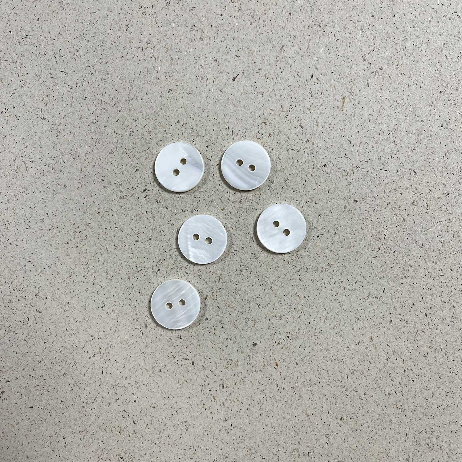 PERLMUTTKNÖPFE WEIß Set 5x