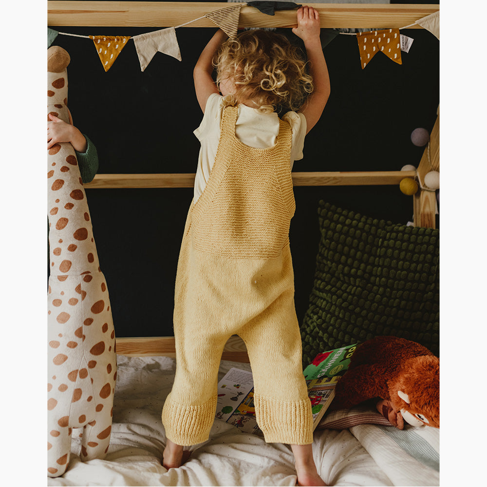 STRICKANLEITUNG | LATZHOSE DANA