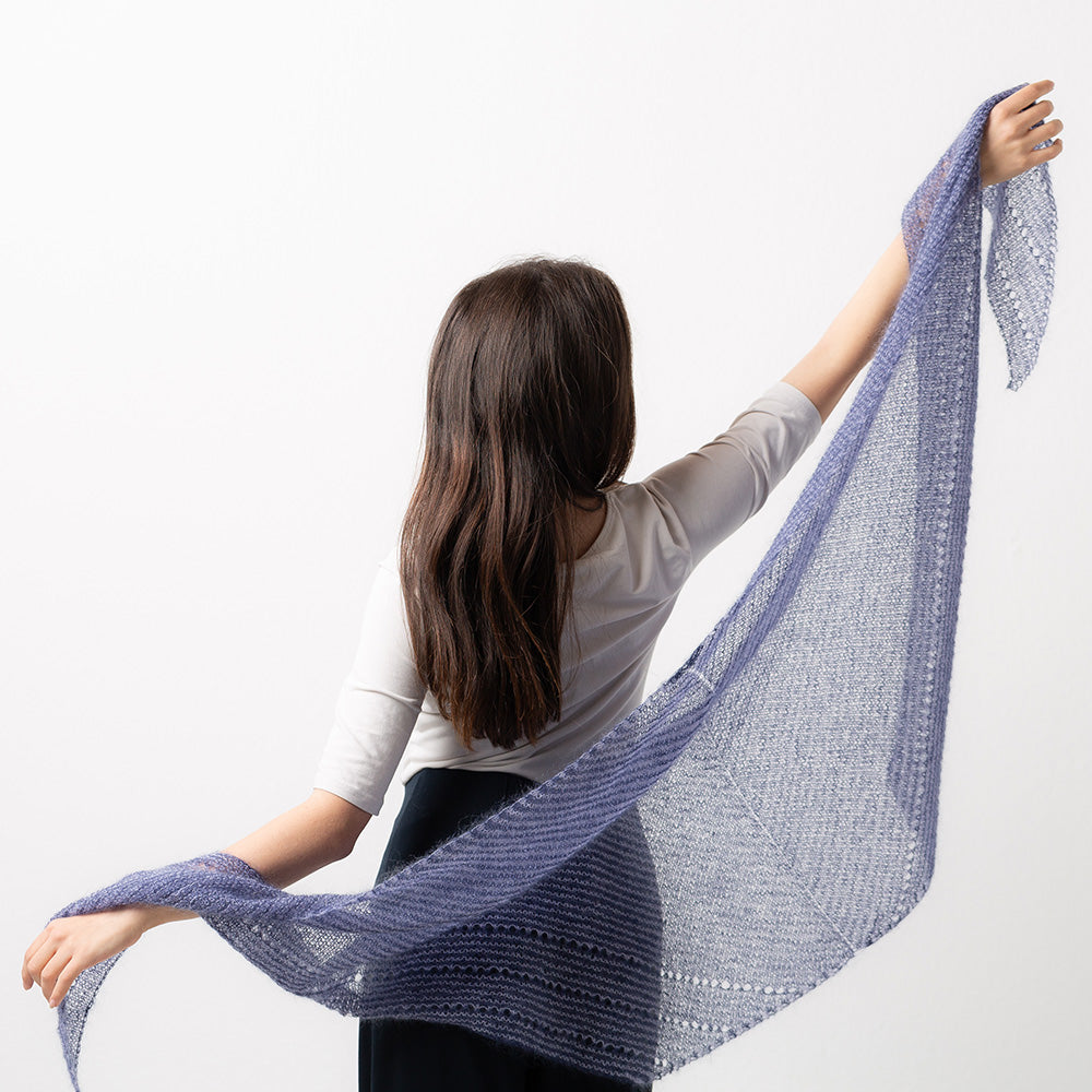 PATTERN | STRIPED FEATHER SHAWL