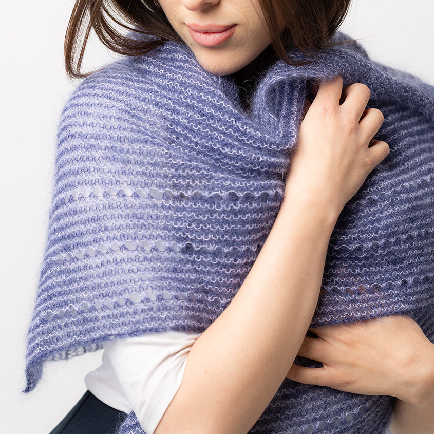 PATTERN | STRIPED FEATHER SHAWL