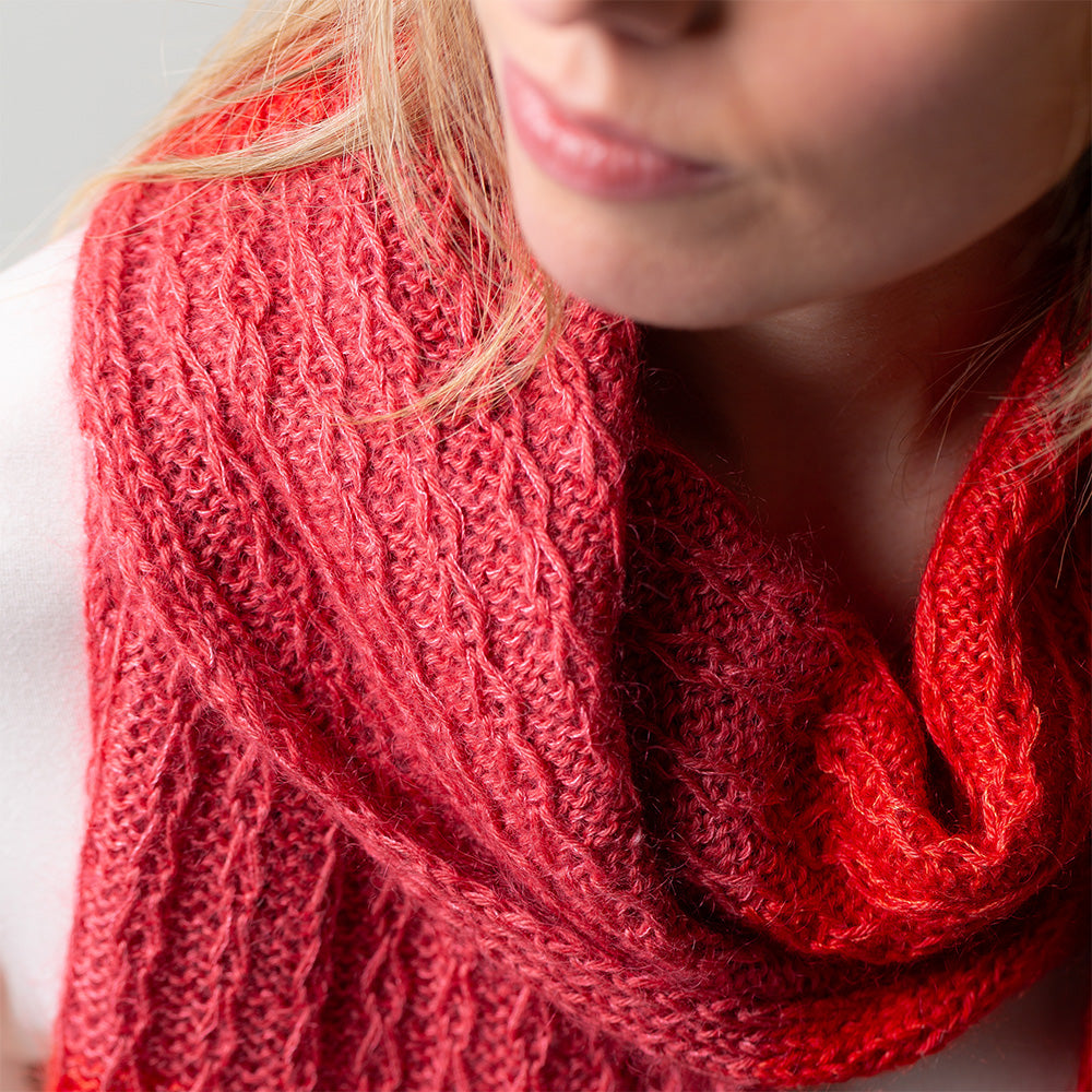 PATTERN | WHISPERING LINES SCARF