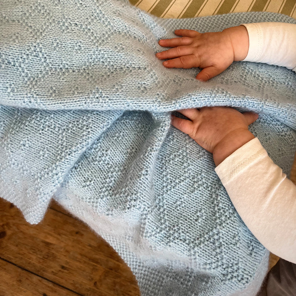 STRICKANLEITUNG | BABYDECKE LITTLE DIAMONDS
