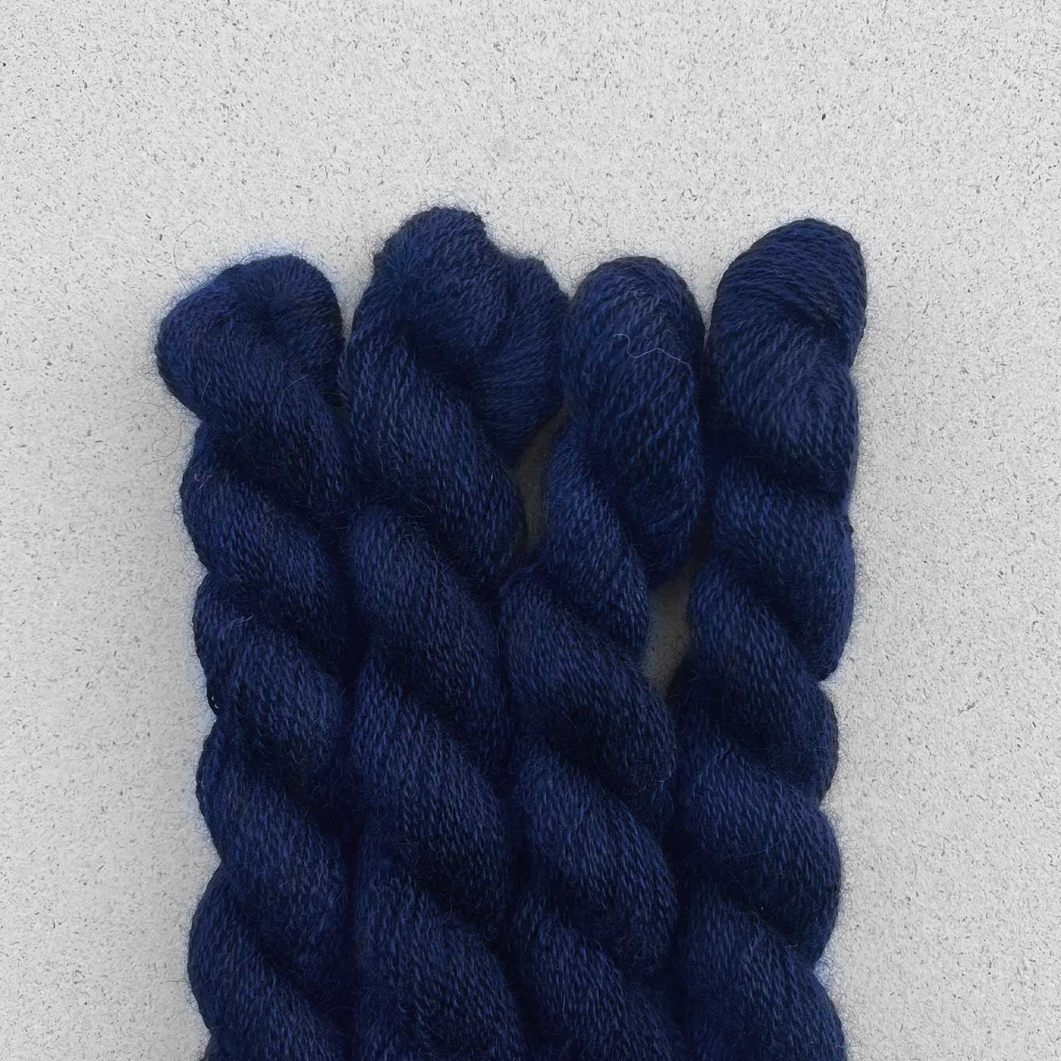 ALASKA 2 | 100% MOSCHUSOCHSENWOLLE